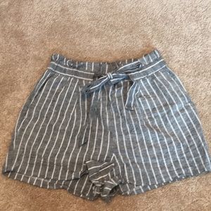 Striped flowy shorts